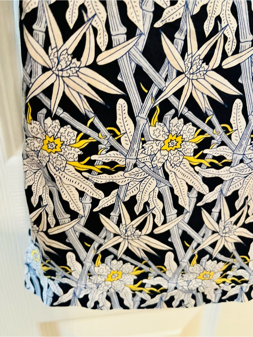 Brooks Brothers Floral Botanical Pajama Set Navy Blue Yellow M - Picture 10 of 16
